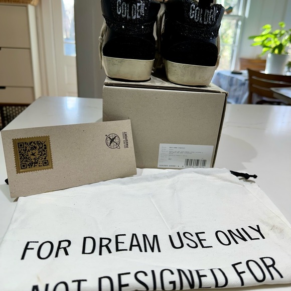 **SOLD**Golden Goose Deluxe Brand Mid Stars 37 black glitter calfskin and suede - Picture 6 of 16